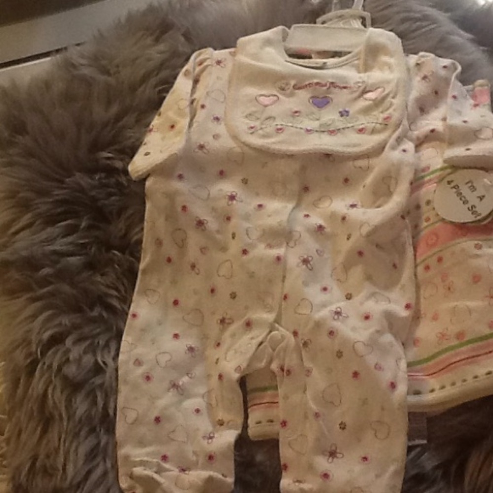 NWT Jake and Julia 4 piece footsie sleep and play